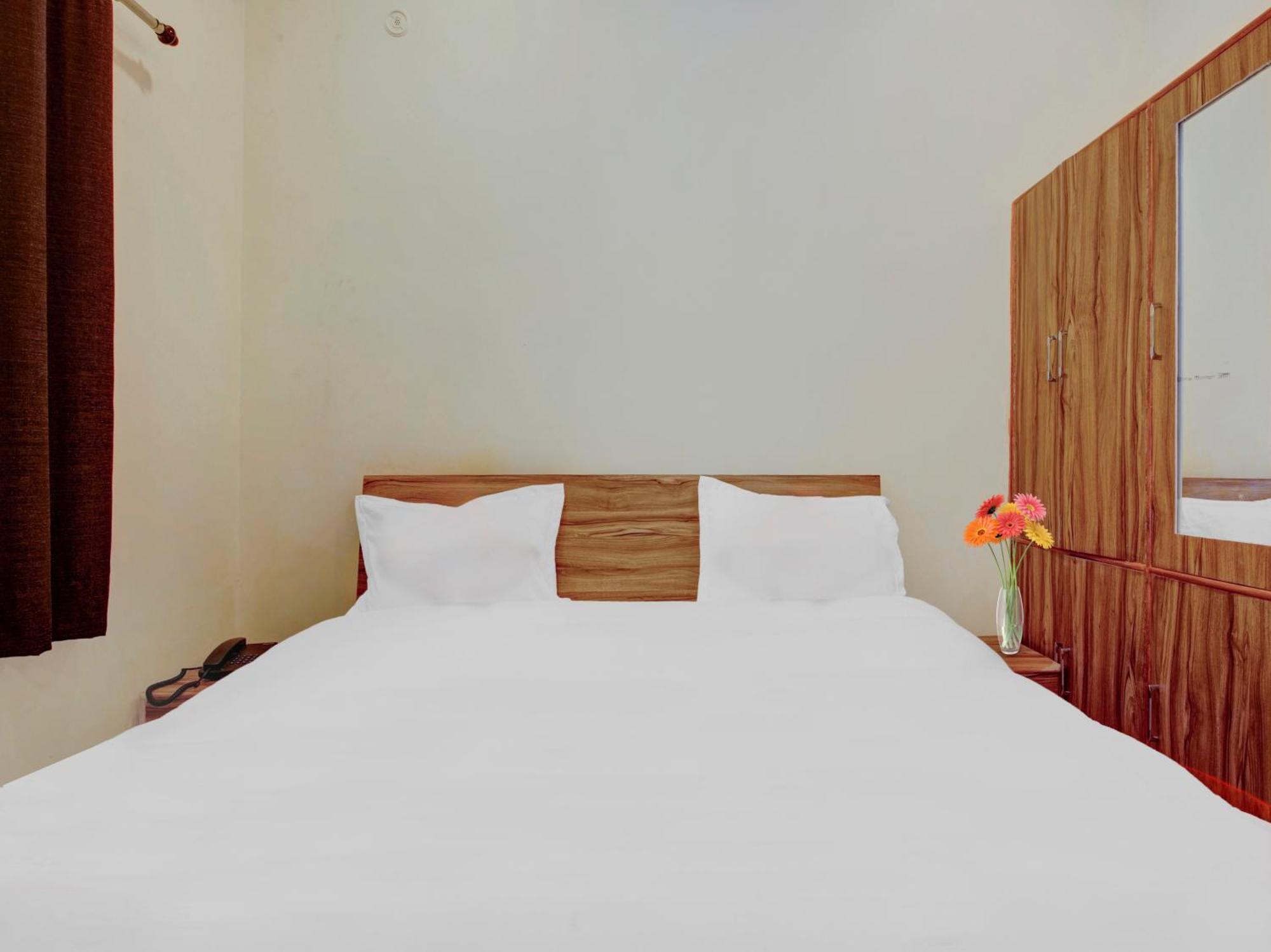 Hotel Kailasha Uttarkāshi 外观 照片