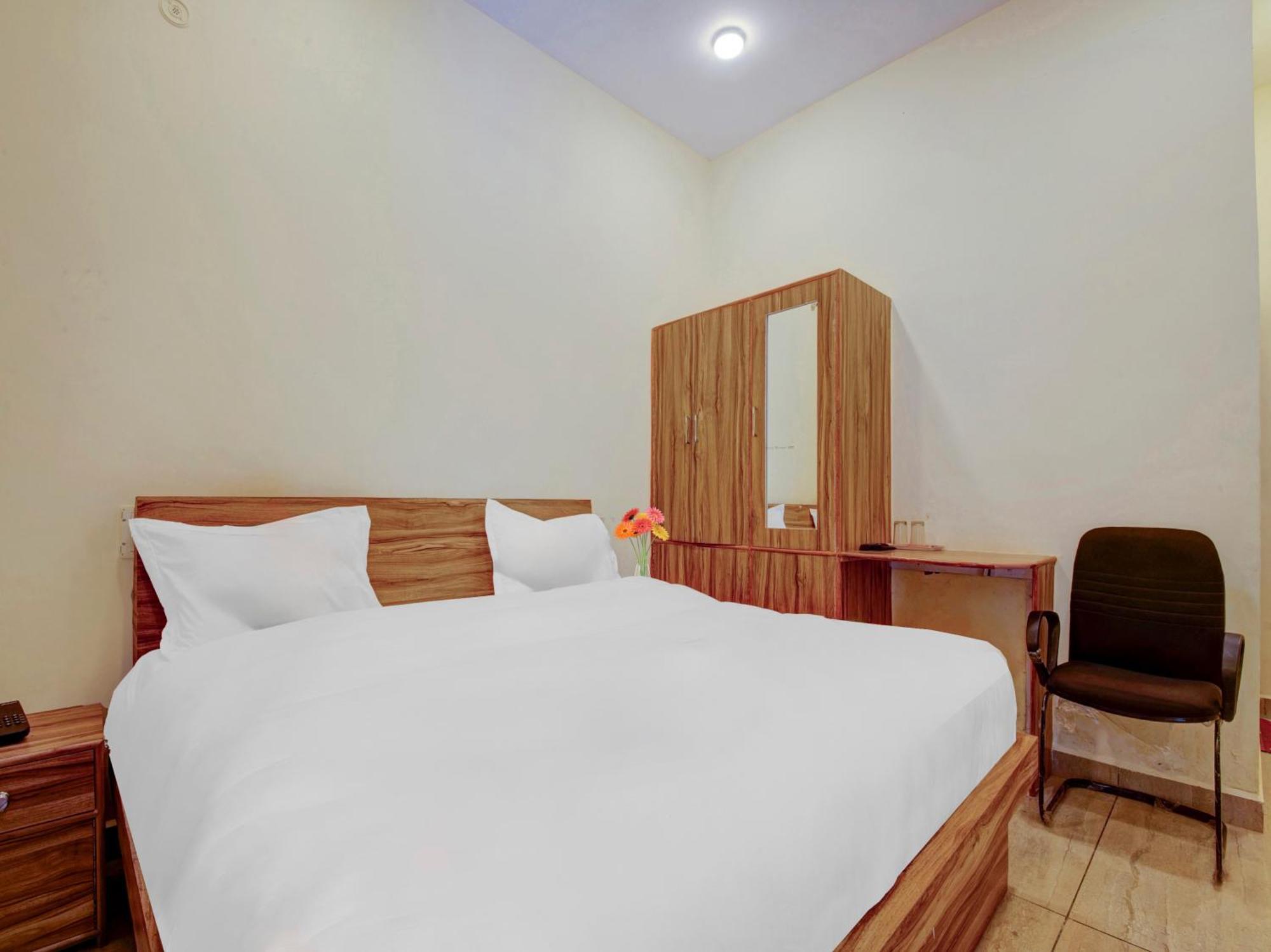 Hotel Kailasha Uttarkāshi 外观 照片